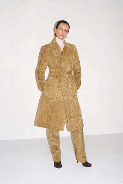 Look 50